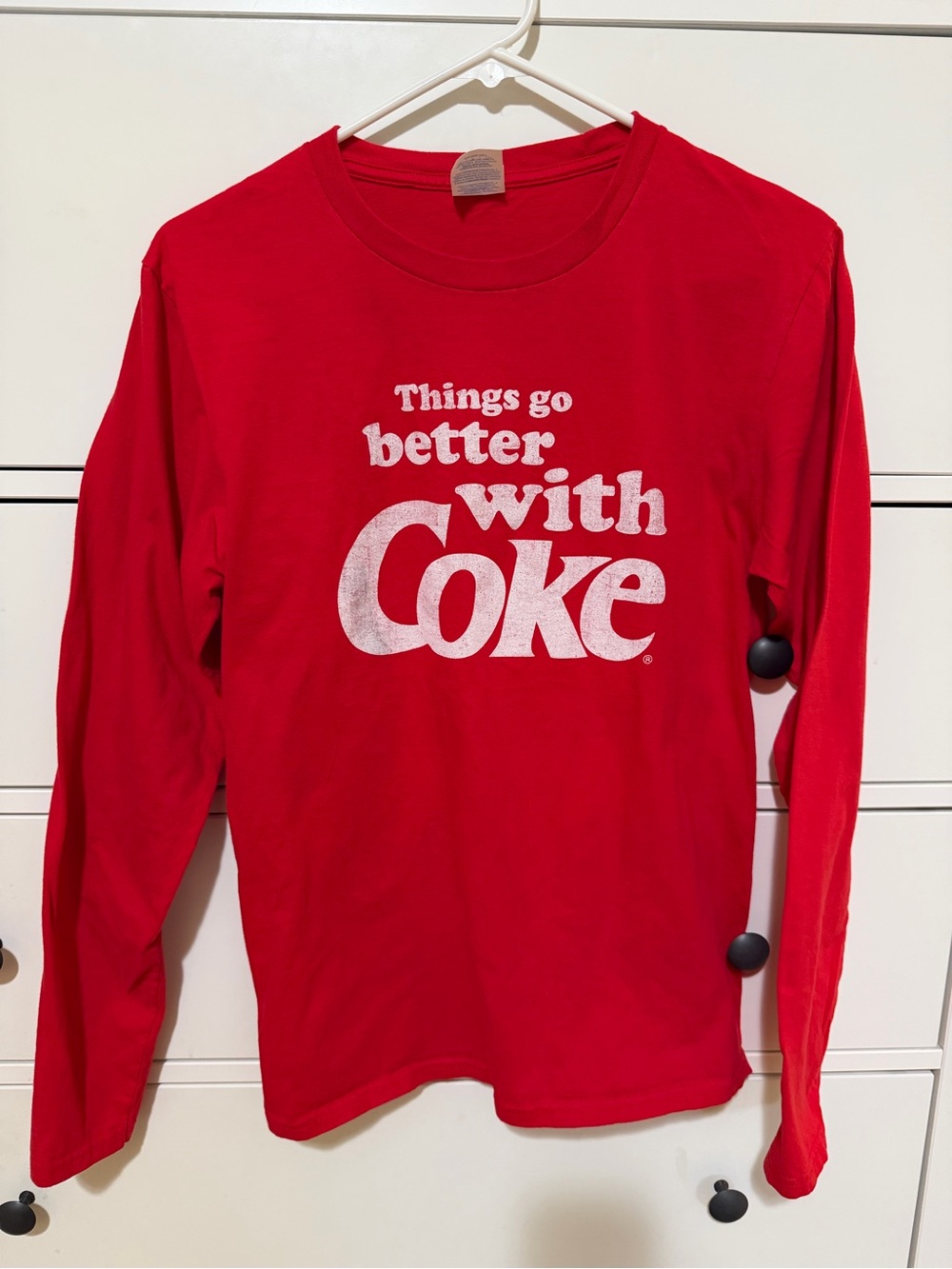 “Things go better with Coke” Coca-Cola Graphic Long sleeve, size Small